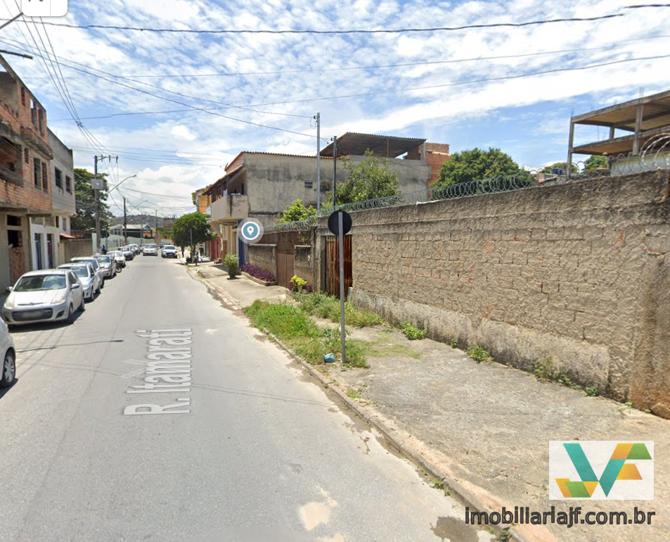 Lote comercial no Bairro São Benedito em Santa Luzia em Minas Gerais, proximo a avenida Brasilia uma das ruas mais movimentadas de Santa Luzia