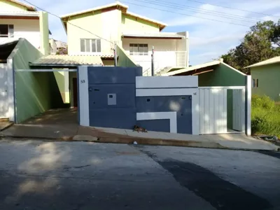 Casa à venda no bairro Santa Maria (ref. 194)