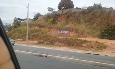 Lotes na avenida Brasilia, bairro São Benedito em Santa Luzia - MG