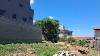 Terreno em localização privilegiada em Santa Luzia - MG