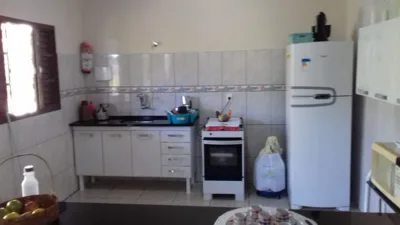 Casa de Sítio: 680m² de Terreno e Pomar em Taquaraçu de Minas