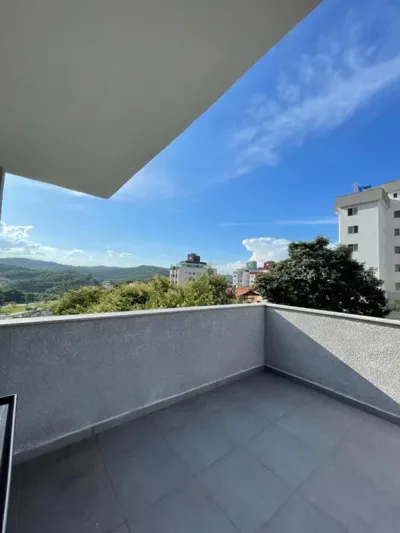 Cobertura Duplex à Venda,3 Quartos, Suíte, Varanda e 115m², por R$450.000,00, no Bairro Nossa Senhora das Graças – Santa Luzia/MG