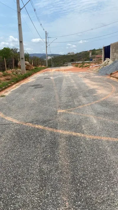 Lote à venda excelente localização, 200m2, Valor R$140.000,00 - bairro Petrópolis II - Santa Luzia / MG