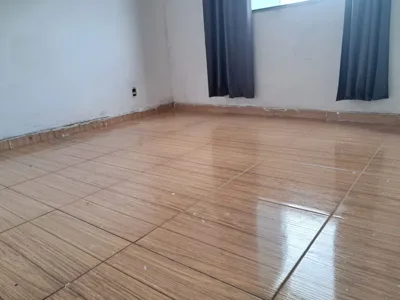 Casa Espaçosa com 4 quartos e 10 Vagas no bairro Monte Carlo, Santa Luzia -MG