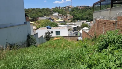 Terreno em Loteamento Pérola Negra, Santa Luzia