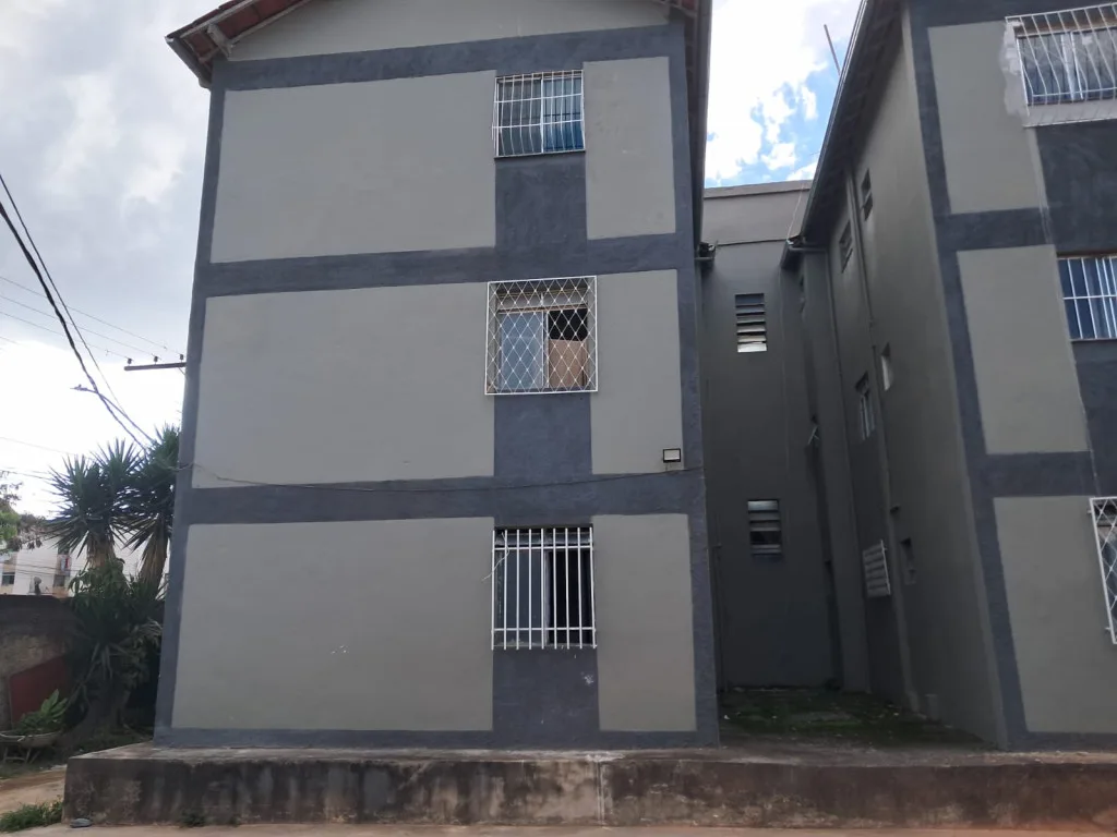 Apartamento de 3 quartos, à venda por R$180.000,00 no Cristina A em Santa Luzia - MG