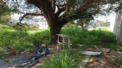 Lote com area 600m2 , plano, otima localização em Condomínio Estância dos Lagos - Santa Luzia